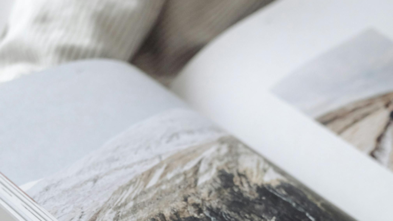 Book recommendations for moms fall reading list