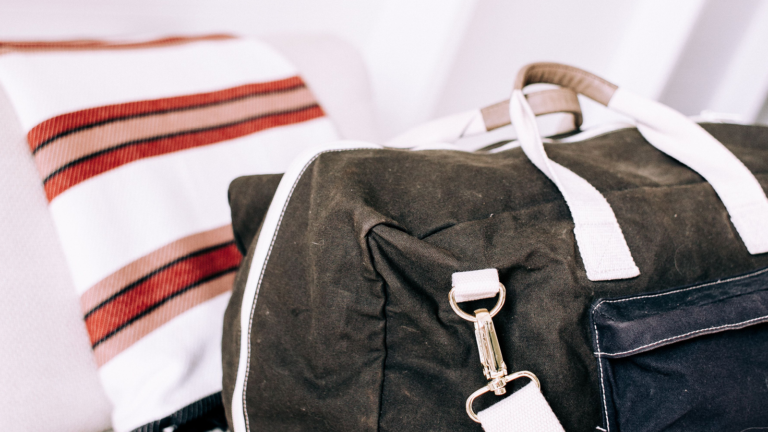 hospital bag packing list for first-time moms